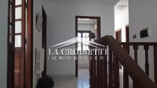 Spazio Ufficio in Affitto a Carthage, La Marsa - ZBL0503