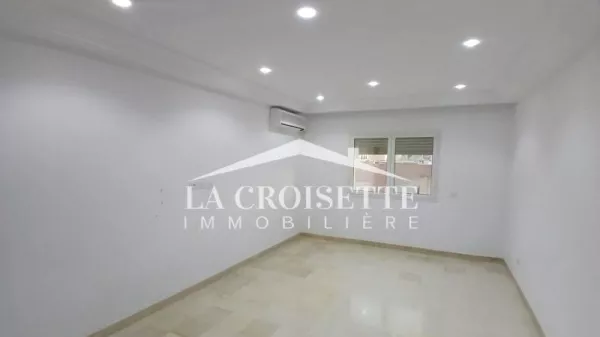 Ampio Appartamento S+3 in Affitto a Ain Zaghouan El Wahat, La Marsa - MAL0985