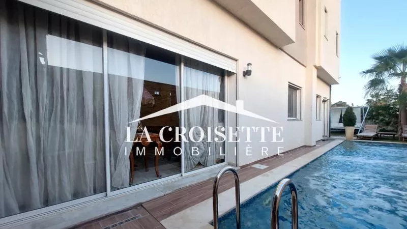 Luxus-Villa S+4 mit Pool in La Soukra MVL1672