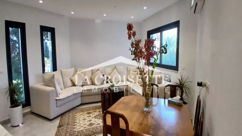 شقة دوبلكس مفروشة مع شرفة للإيجار في لا مارسا - MDL0646