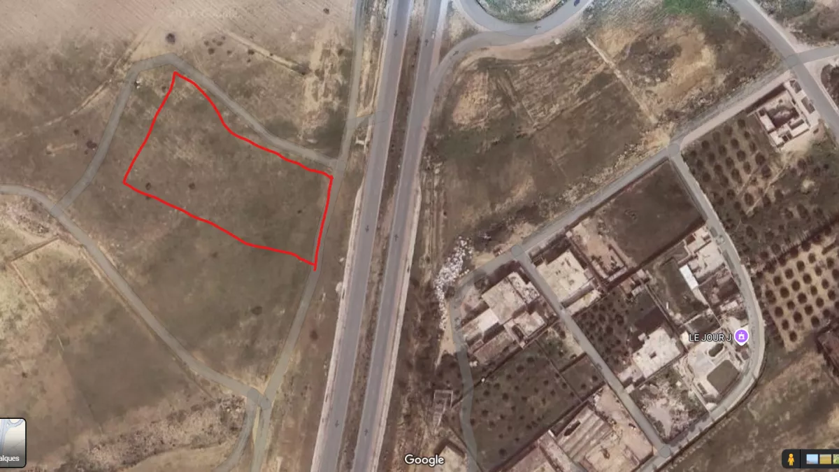 قطعة أرض استثنائية مساحتها 1000 م² في المحمدية - فرصة نادرة!