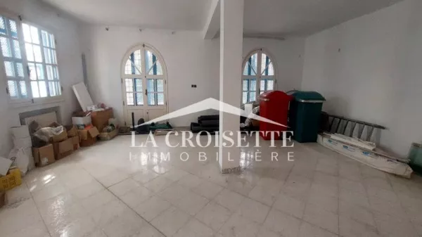 Villa di Lusso per Ristrutturazione o Demolizione a Gammarth - MVV0430