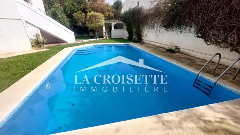 Villa di Lusso in Affitto a La Marsa - ZVL0208