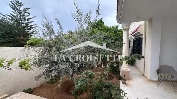 Villa di Lusso in Affitto a Gammarth Village, Tunisia