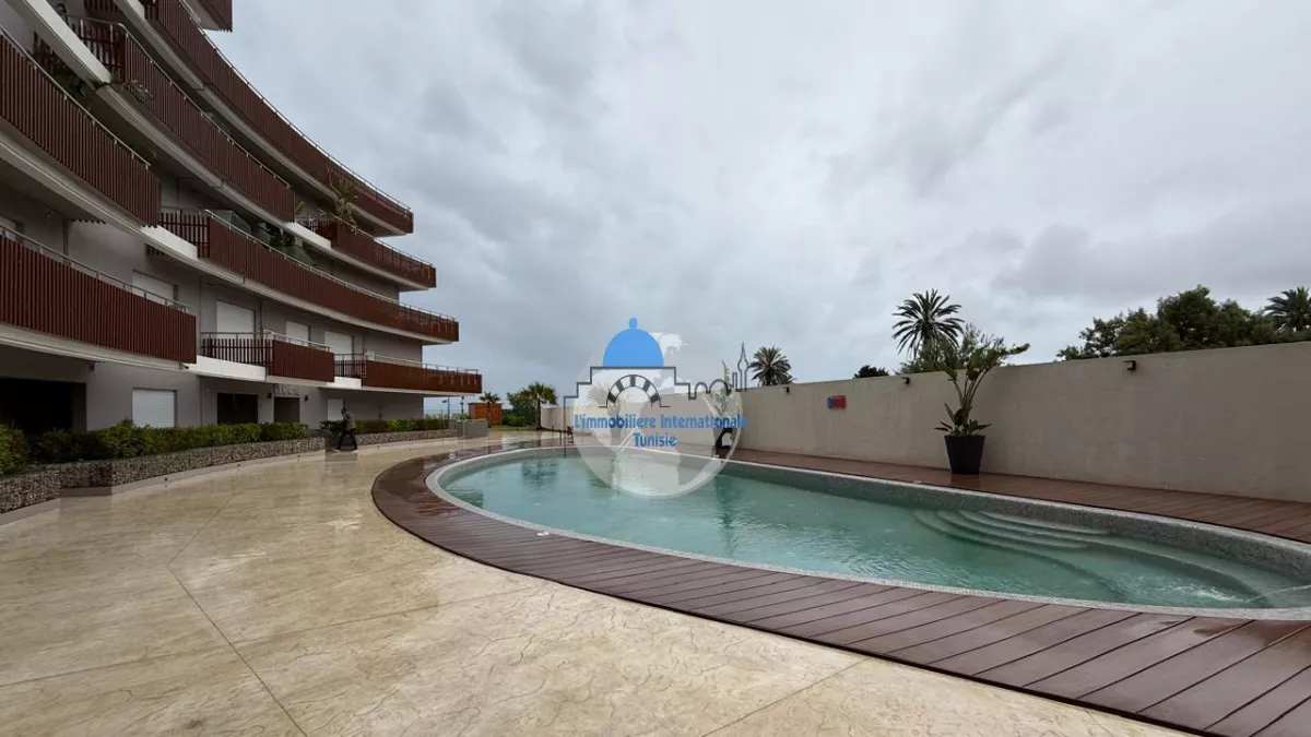 شقة S1 الفاخرة للبيع في شط مريم، سوسة