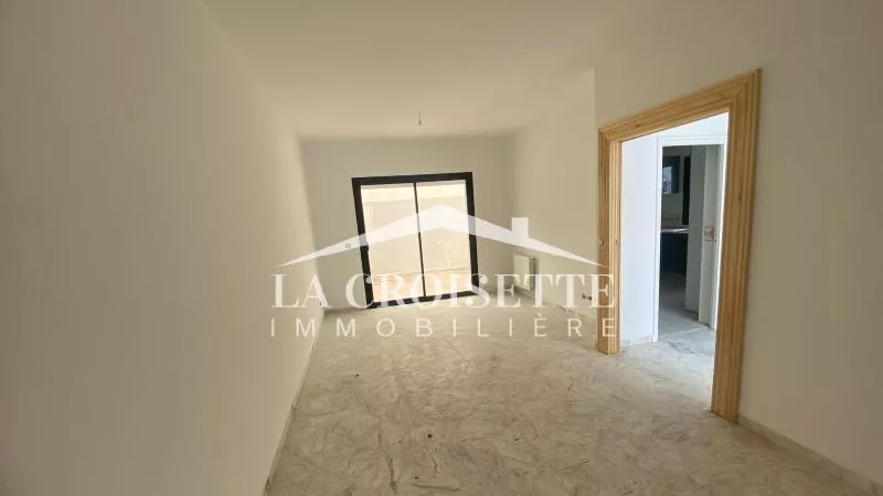 Luxury Duplex with Garden for Rent in La Marsa, MDL0662
