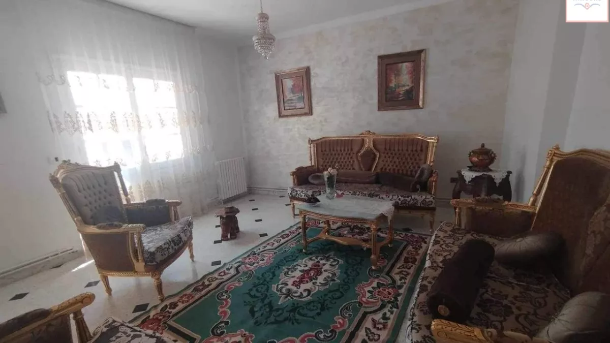 فيلا دوبلكس فاخرة في حمام الشط REF: V003