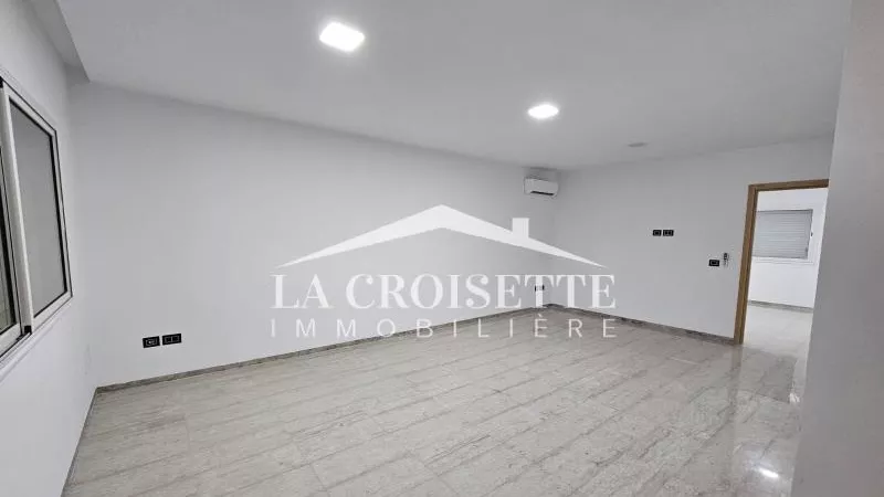 Idealer Büroplatz zur Miete in La Soukra - ZBL0522