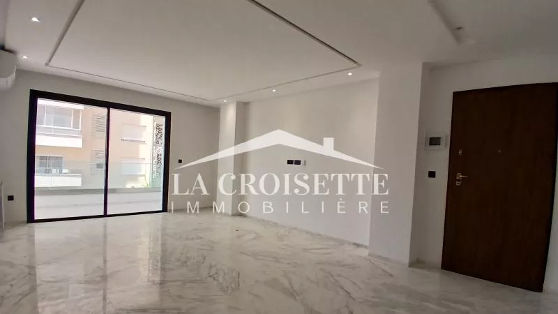 شقة فاخرة S3 في جاردين دي قرطاج: ملاذك الحضري