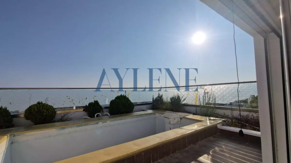 Luxury Penthouse in Jardins de Carthage - Monthly Rent of 5000 TND