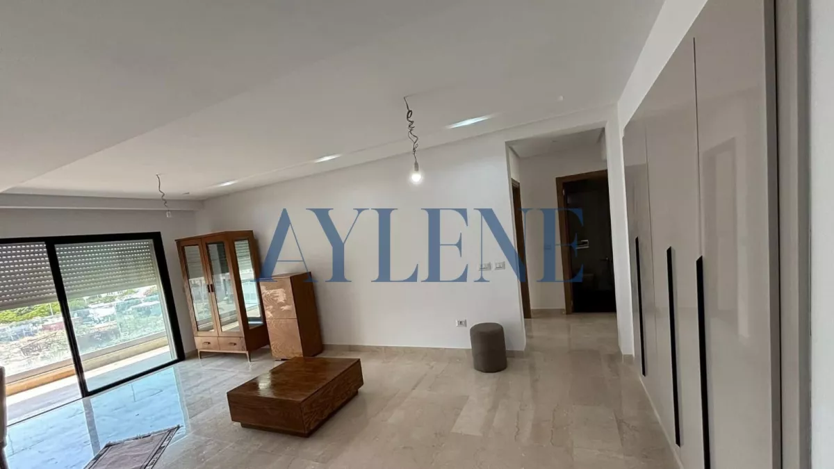 Elegant S+3 Apartment with Suite – Jardins de Carthage