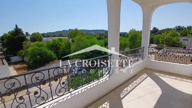 شقة فيلا فاخرة S3 في لا مارسا ZEL0550: ملاذك الجديد للسلام!