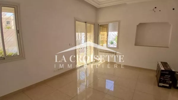 Luxury Villa Apartment for Rent at Lac 2