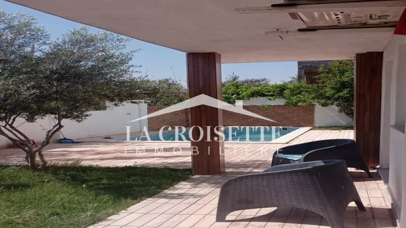 Luxurious Ground Floor Villa for Rent in Gammarth