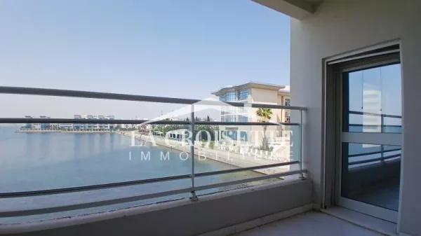 Luxury Lake View Apartment for Rent in Berges du Lac