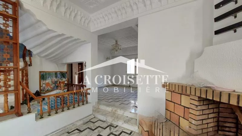 فيلا فاخرة S4 في لامارسا MVL0007: ملاذ الفخامة والراحة