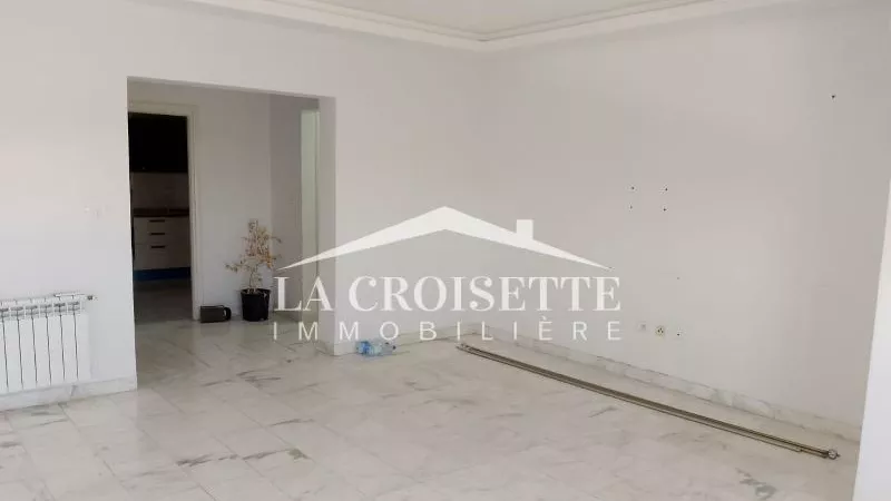 Spazio di Vita Ideale: Appartamento S4 a La Soukra ZAL1865