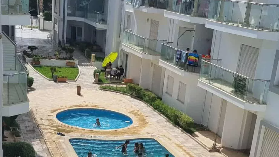 شقة مفروشة في شطّ مريم للإيجار قصير أو للسنة الجامعية