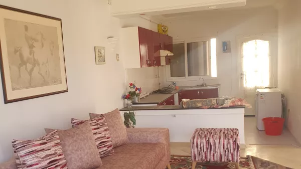 Deliziosa Villa a Piano Terra Vicino al Mare