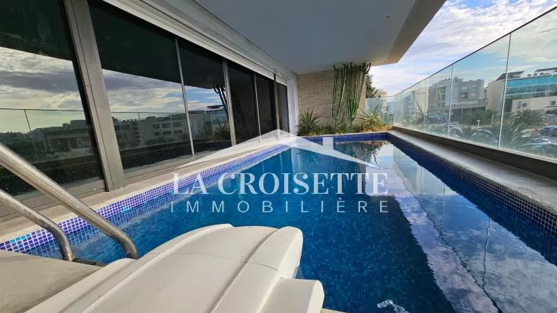 شقة فاخرة S3 مع شرفة ومسبح في Lac2 - ZPL0004