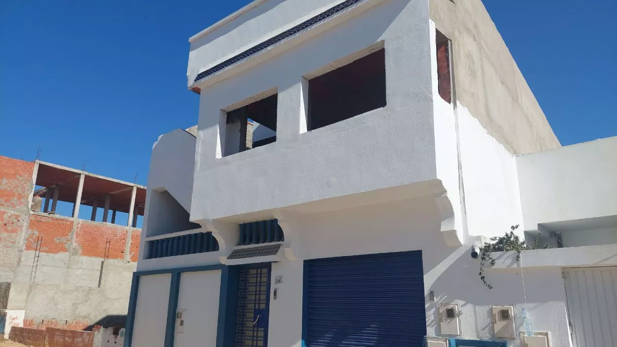 ميزات الطابق الأرضي