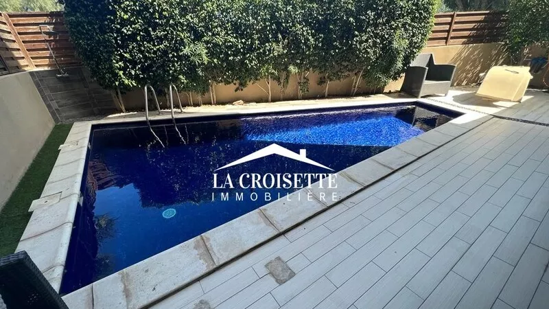 Splendido Duplex con Giardino e Piscina a La Marsa ZTRL0072