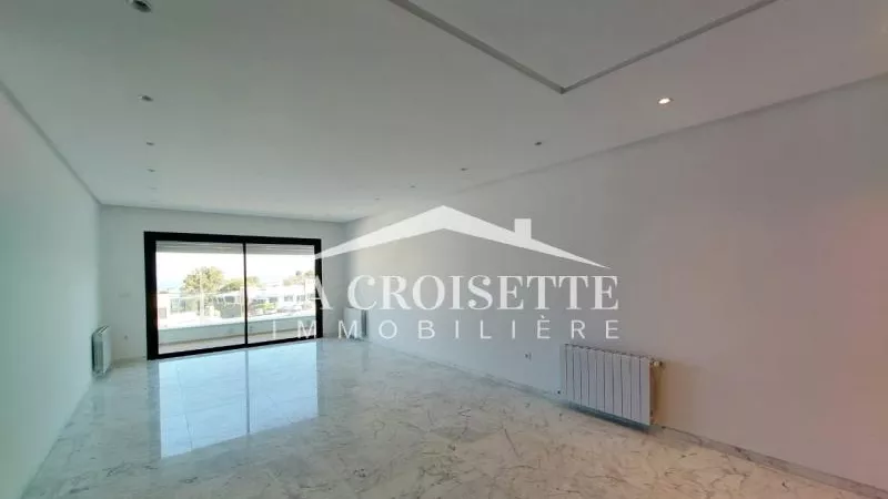 Luxury S3 Apartment with Sea View Terrace in La Marsa MAL1998