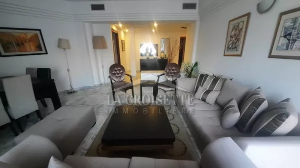 Semi-Furnished S+3 Apartment in Marsa Plage - MAL2827