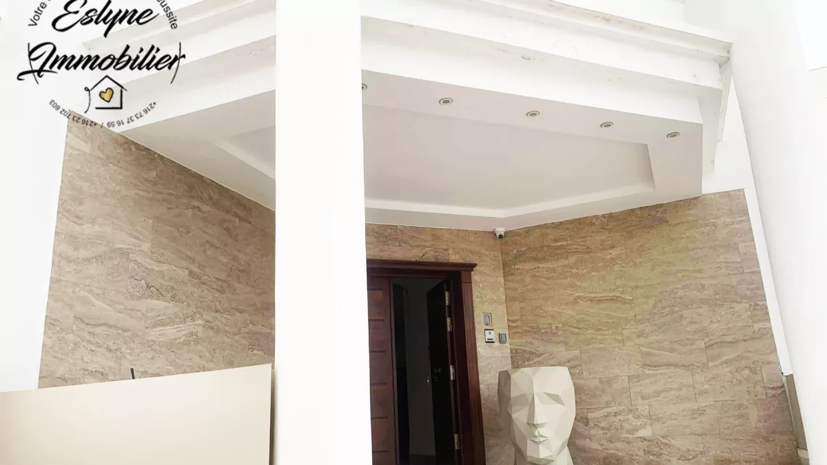 Stunning Independent S+4 Villa in Khézama