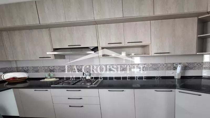 شقة S+1 مفروشة للكراء في أرقى أحياء المرسى – المرجع ZAL2015