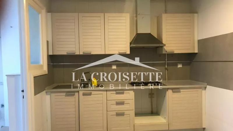 شقة واسعة S+2 للكراء في عين زغوان الشمالي