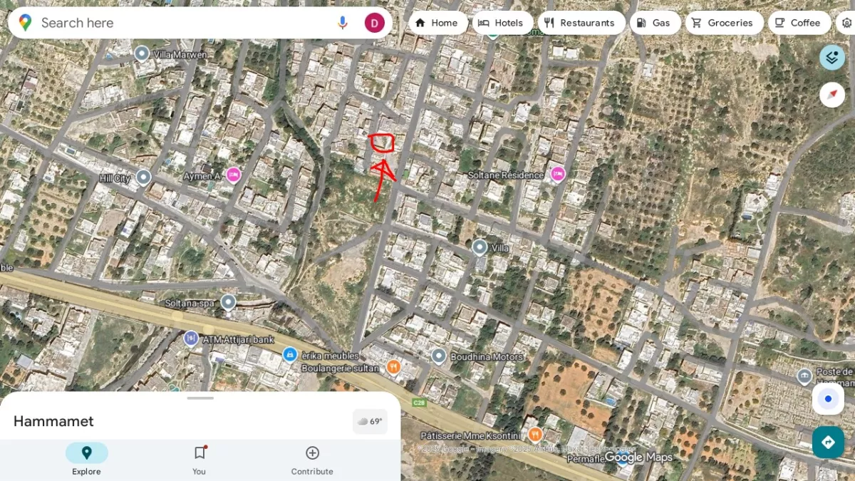 أرض استثمارية استثنائية للبيع في حمامات الشمالية: فرصة استثمارية رئيسية