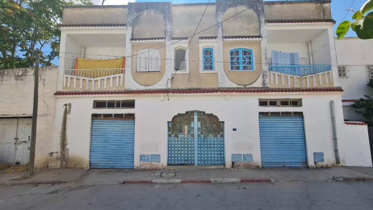 عقار استثنائي بقليدية تونس | عمارة تجارية سكنية بسعر مغري 400 ألف دينار تونسي