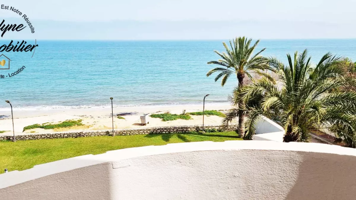 شقة سكنية مميزة من نوع S3 مع إطلالة على البحر في شط المريوم