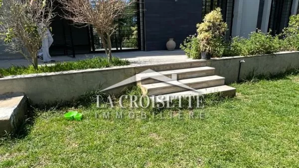 Lussuoso Appartamento S+4 con Giardino a La Marsa ZAL1758