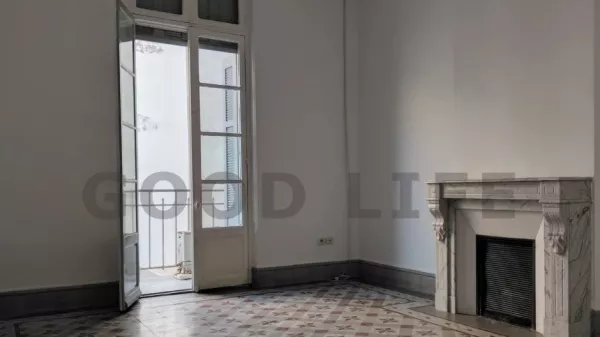 Charming S+4 Apartment at Place d'Afrique, Tunis