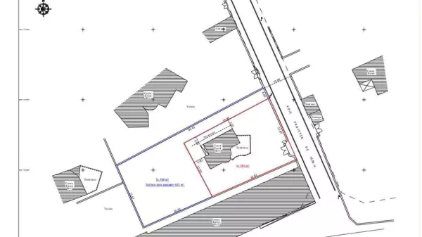 Luxury Villa with Land in Sakiet Ezzit - A Haven in Sfax