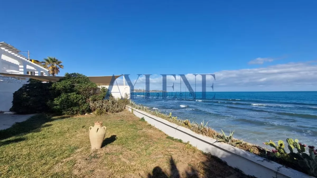 فيلا مائية فاخرة من نوع S3 في لامارسا