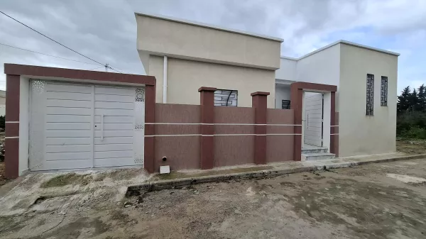 Stunning S+3 Villa in Birine, Tunis