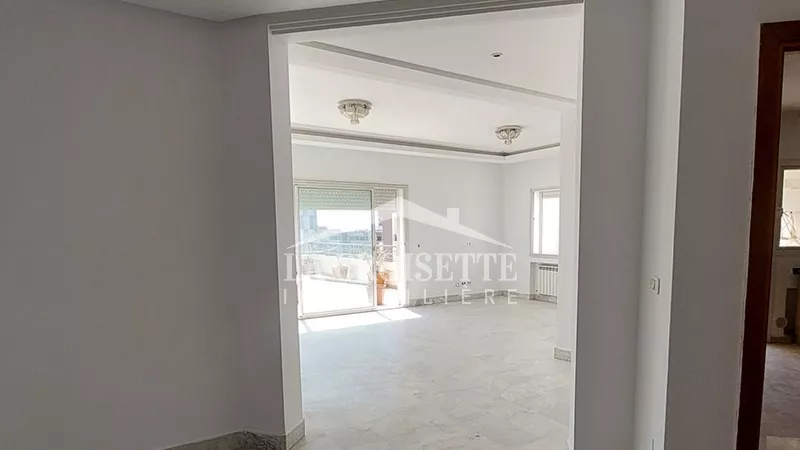 شقة فاخرة للإيجار في أرقى أحياء تونس – بيرج دو لاك