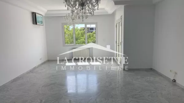 Spacious 3-Bedroom Apartment in La Marsa - MAL1555