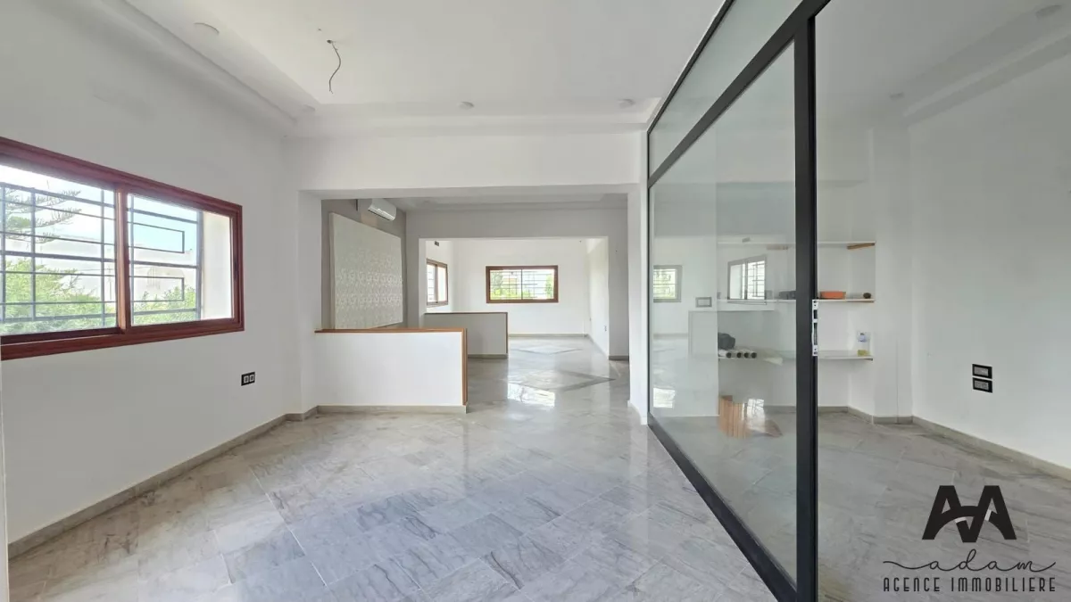 Exceptional Commercial Opportunity in Downtown Nabeul