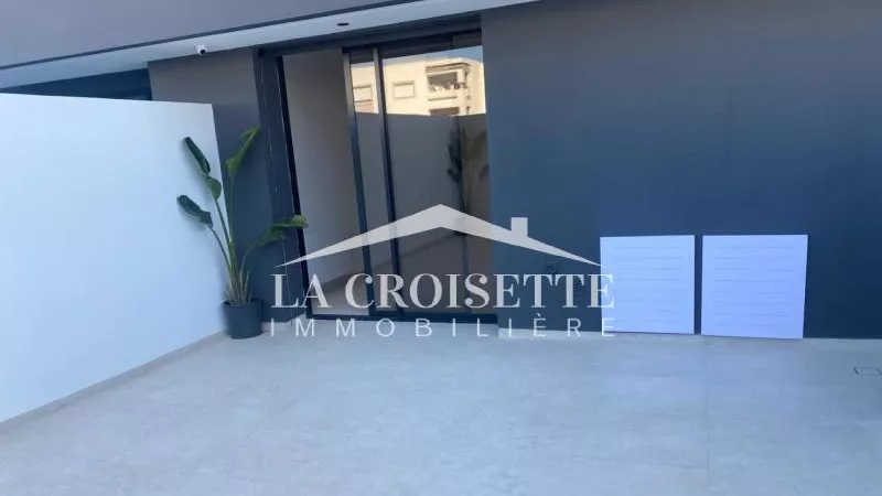 شقة سكنية جميلة بغرفة نوم + صالة في لا سكرة ZAL1623