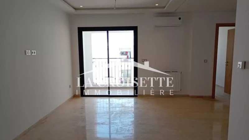 شقة فاخرة للإيجار S+3 في المرسى - MAL2202