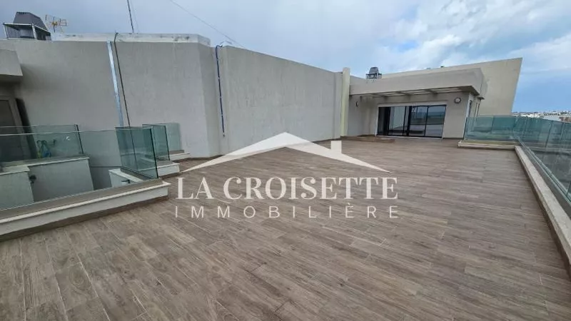 بنتهاوس فاخر للكراء في حدائق قرطاج - MPL0598