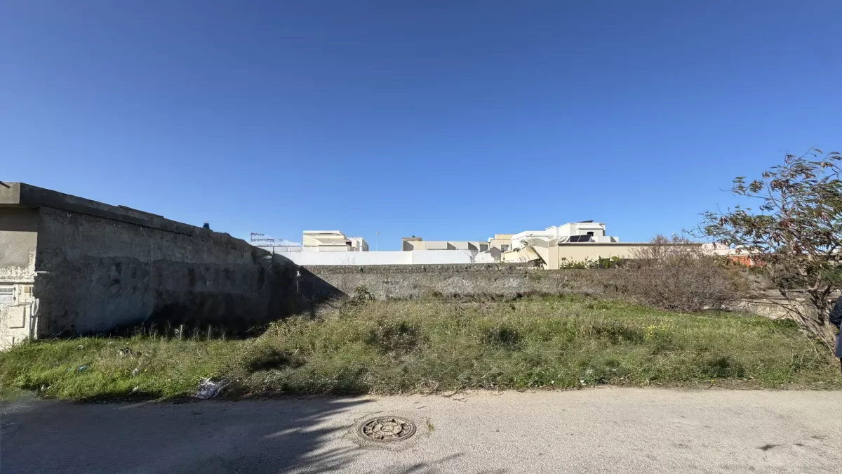 فرصة استثمارية استثنائية في بن عروس – أرض للبيع بسعر مغرٍ