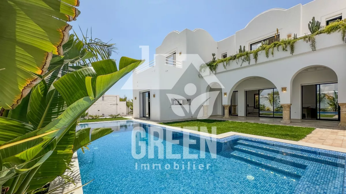 Luxury Villa "L'océan Bleu" in Nabeul: A Seaside Haven