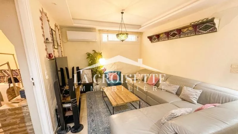 Luxurious Furnished Villa with Terrace and Garden in La Marsa MVL0116