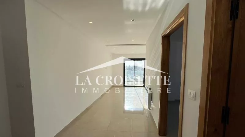 Office for Rent in La Marsa - MBL0615
