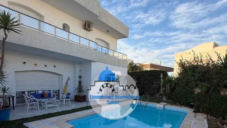 Dream Rental in Sousse: A Luxurious Ground Floor S+2